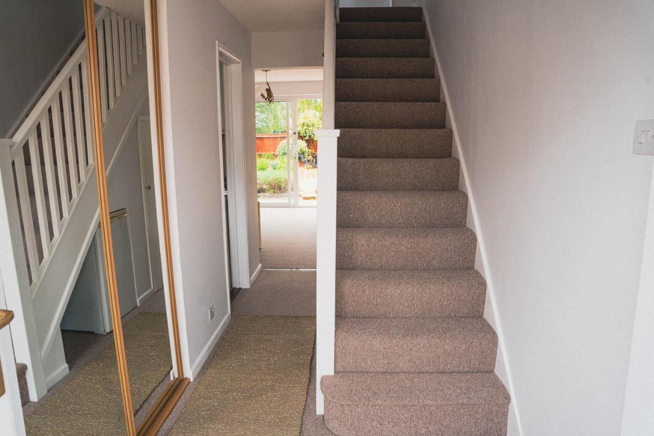 2 Bed House, Sleeps 6, Dog Friendly, Close To A14 M11, With Garden & Parking Long Stay Work Contractor Leisure, Jade Cambridge  Luaran gambar